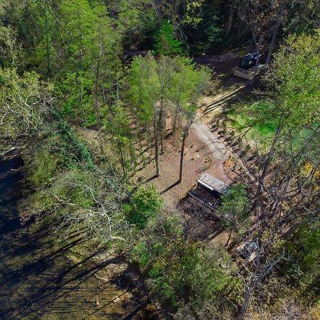 Riverside Tiny Cabin W Hot Tub, Fire Pit, & Kayaks Rileyville Bagian luar foto